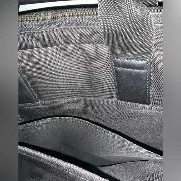 KNOMO Black Unisex Laptop Briefcase Messenger Bag with many compartments. - Picture 6 of 14